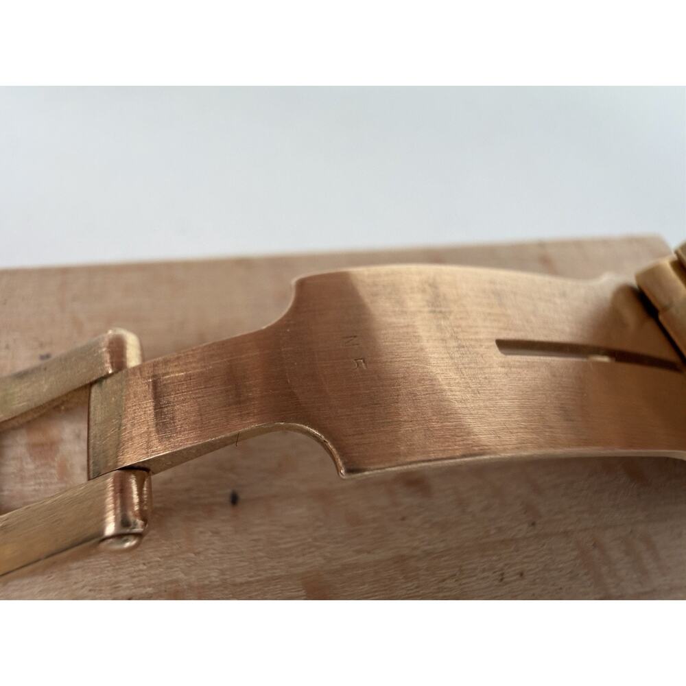 Rolex 68278 Lady-Datejust 31mm in 18k Yellow Gold President Bracelet - Picture 11 of 11